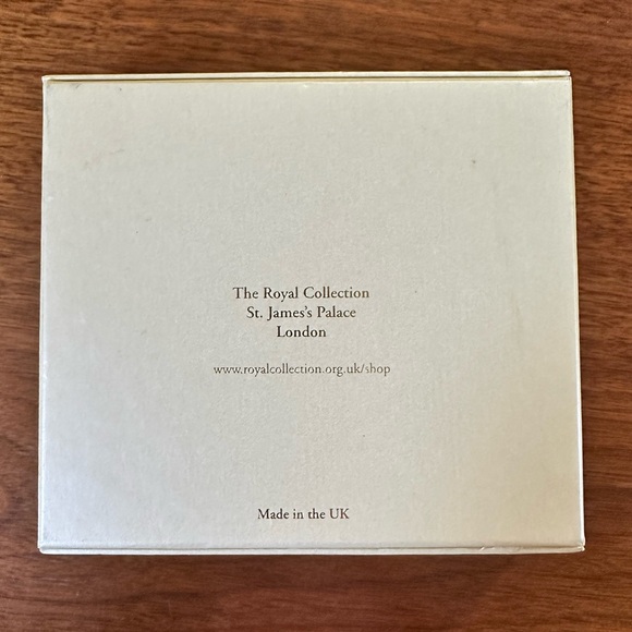 Collectible Diamond Jubilee Spoon Set - Picture 5 of 5